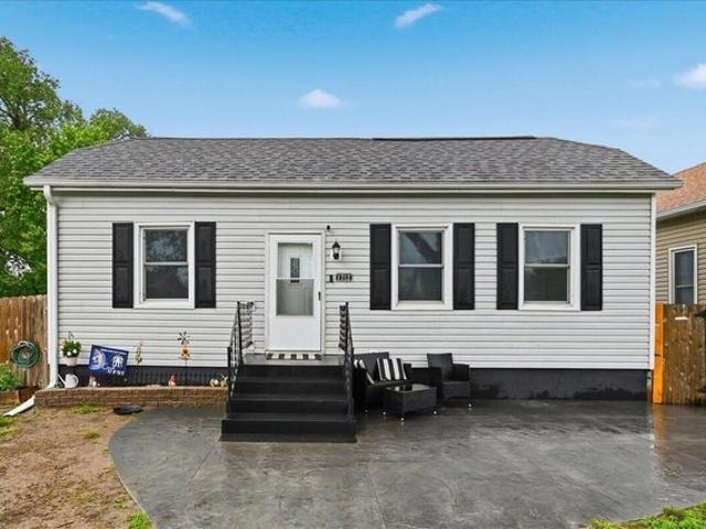 House for sale in Council Bluffs, Iowa