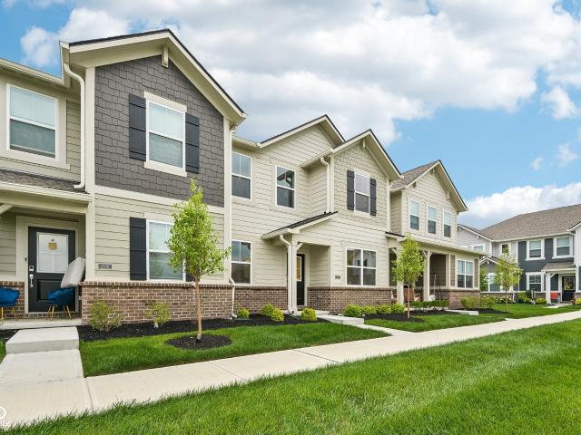 Townhouse for sale in Westfield, Indiana