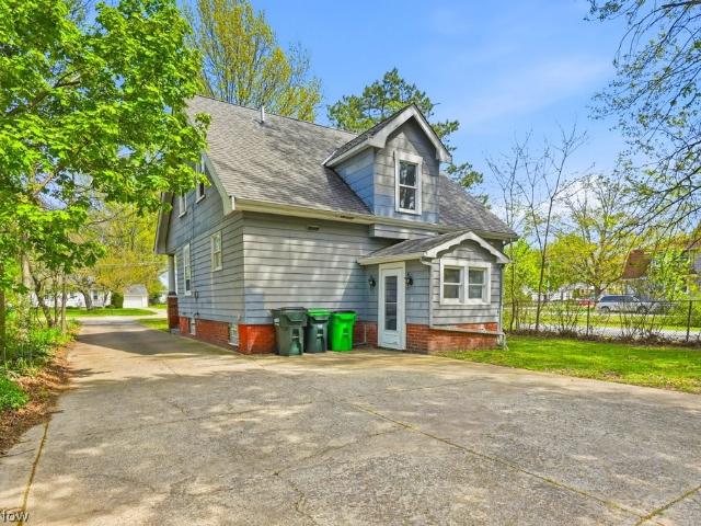 House for sale in Wickliffe, Ohio