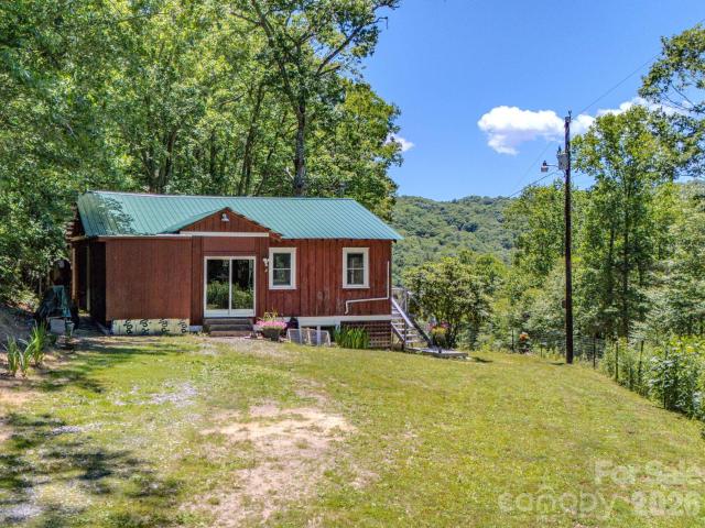 House for sale in Hot Springs, North Carolina
