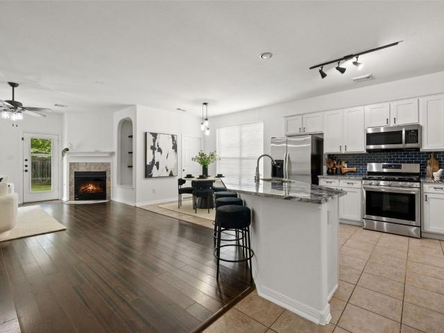 House for sale in Scofield Farms, Austin
