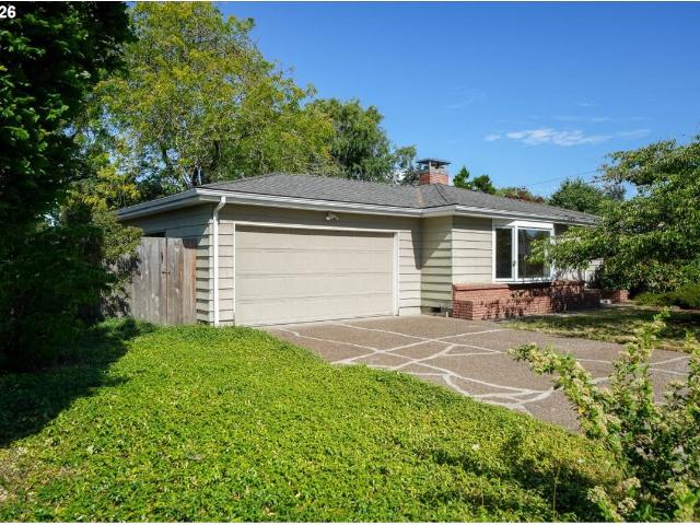 House for sale in Oregonia
