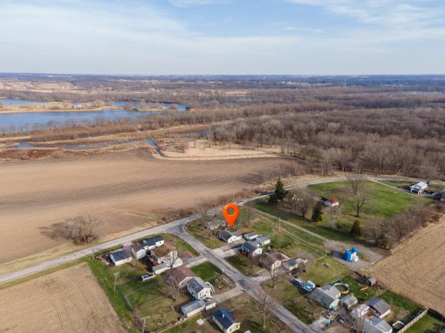 House for sale in Carbon Cliff, Illinois