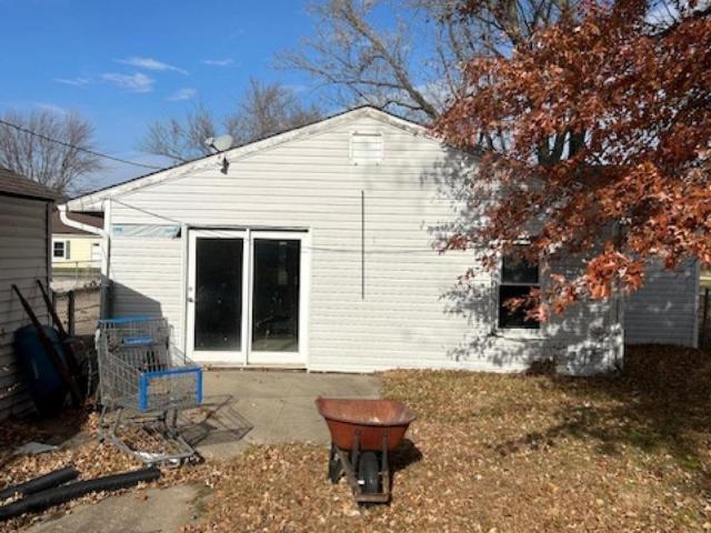 House for sale in Carbon Cliff, Illinois