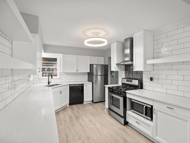 House for sale in Hennepin, Minnesota