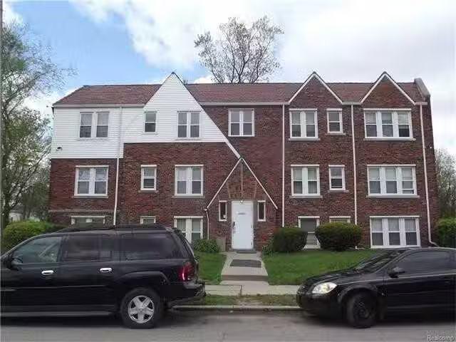 Condo for rent in Detroit