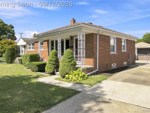 House for sale in Allen Park, Michigan