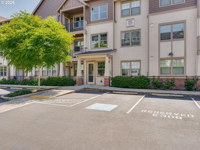 Condo for sale in Oregonia