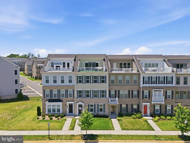 Townhouse for sale in Virginia