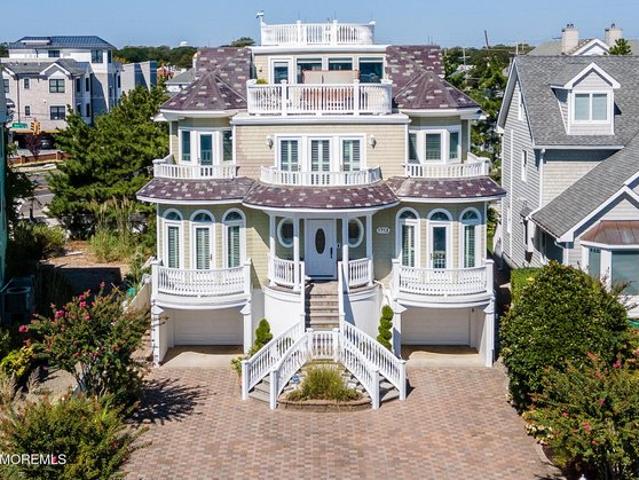House for sale in Point Pleasant Beach, New Jersey