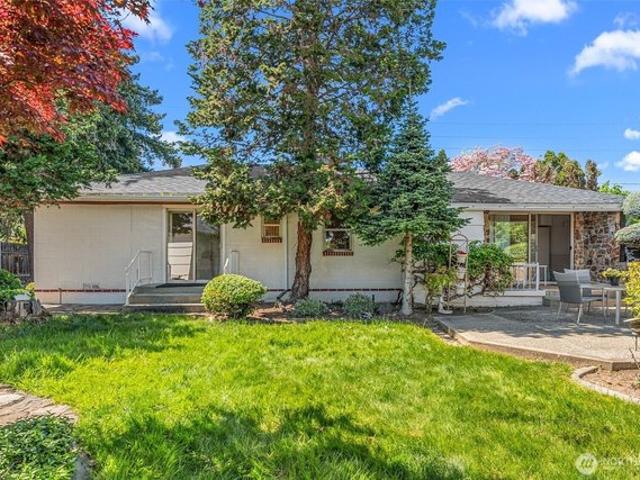 House for sale in Wenatchee, Washington