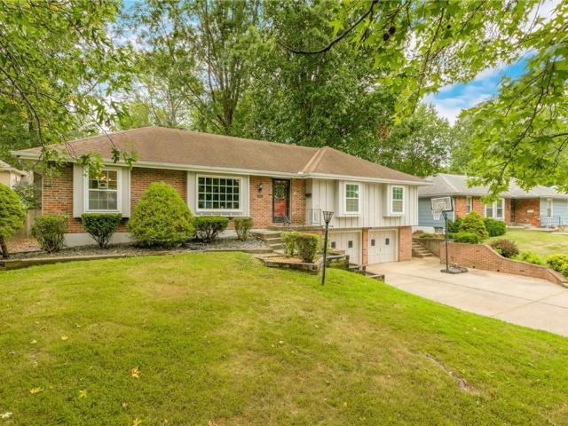 House for sale in Gladstone, Missouri