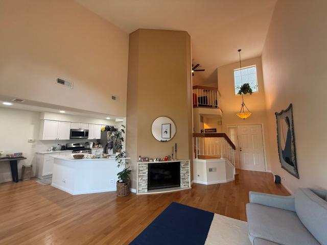 Condo for sale in Arlington Heights, Illinois