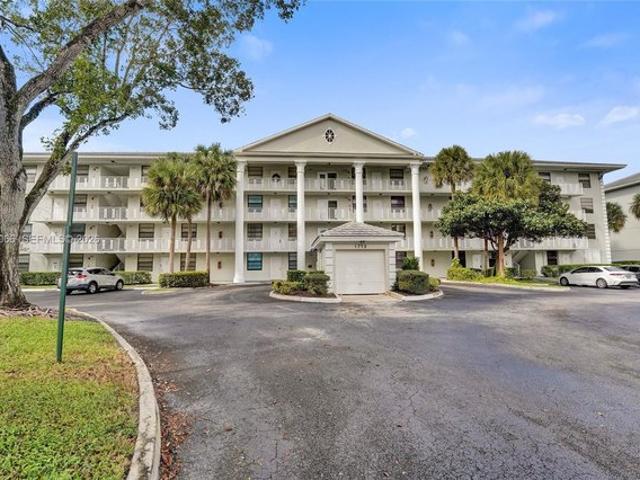 Condo for sale in Davie, Florida
