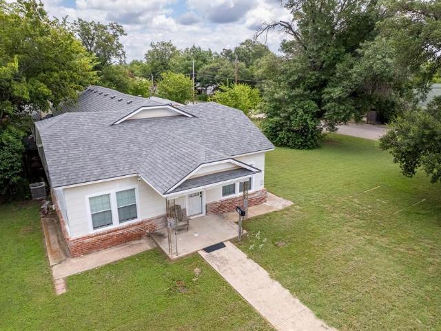 House for sale in Brownwood, Texas