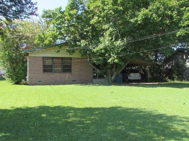 House for sale in Titus, Texas
