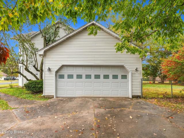 House for sale in Elizabethtown, Hardin County