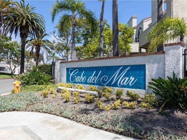 Condo for sale in Huntington Beach, California