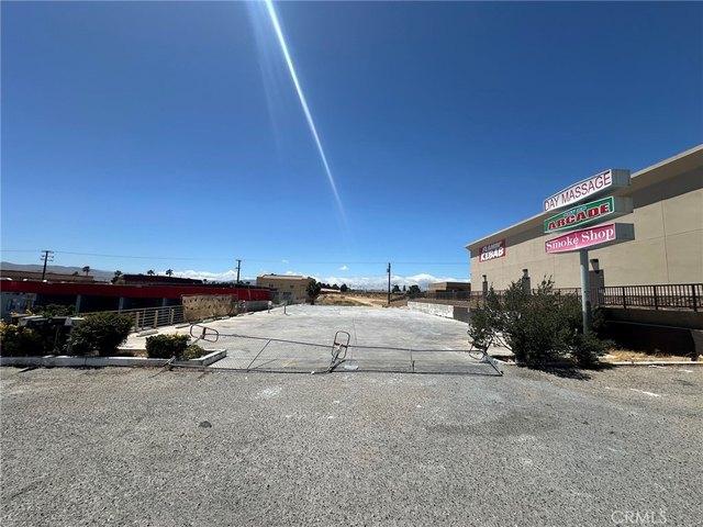 Land for sale in Hesperia, California