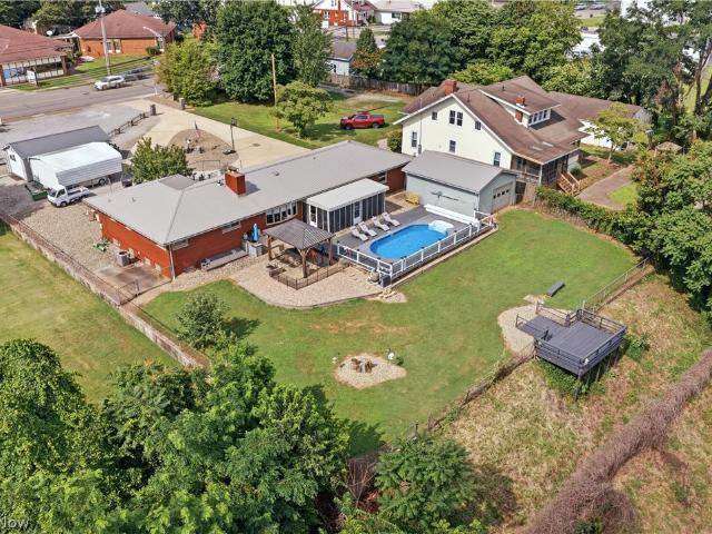 House for sale in Belpre, Ohio