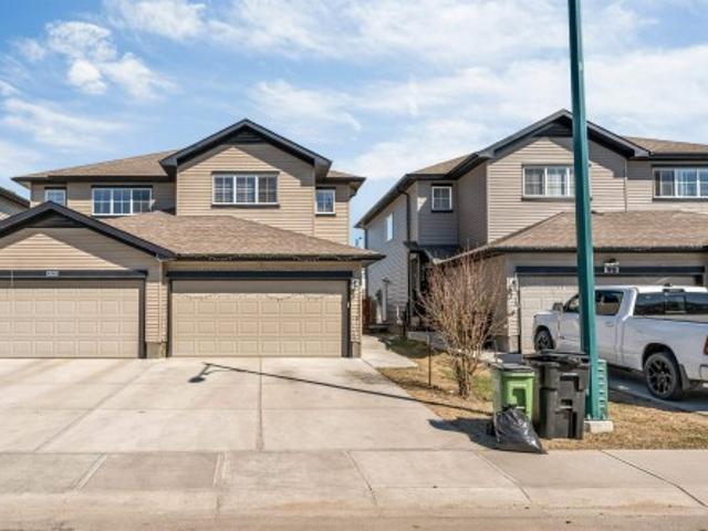 House for sale in Wedgewood, Alberta