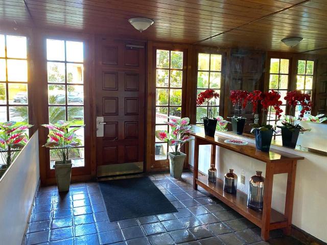 Apartment for rent in Canoga Park, California