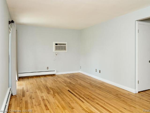 Condo for sale in Birmingham
