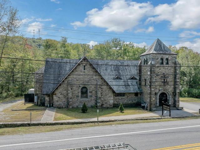 Commercial for sale in Cortlandt Manor, New York