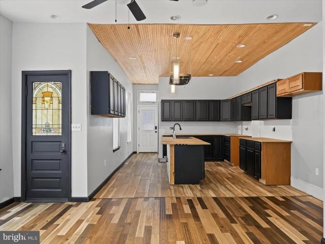 Townhouse for sale in Harrisburg, Pennsylvania