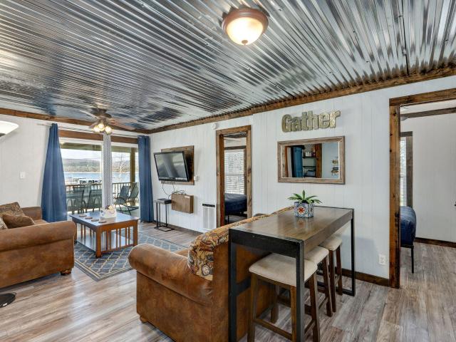 Condo for sale in Stone, Missouri