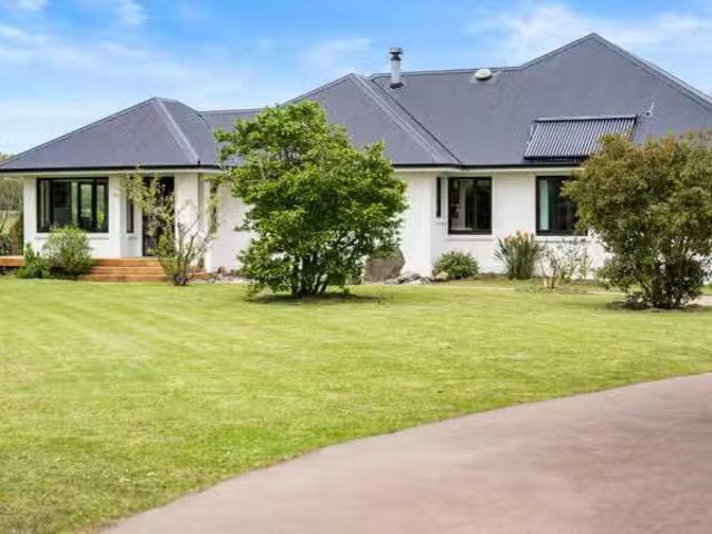 House for sale in Auckland, Oroua County