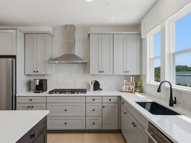 Townhouse for sale in Hoffman Estates, Illinois