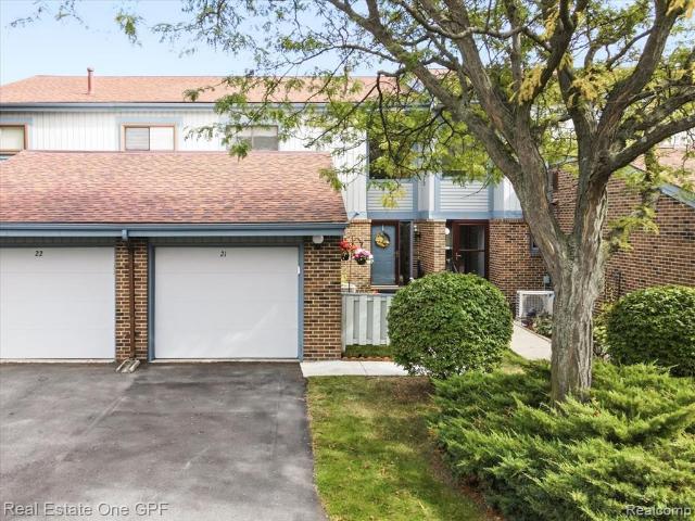 Condo for sale in Saint Clair, Saint Clair County