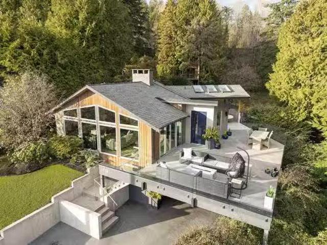 House for sale in West Vancouver, British Columbia