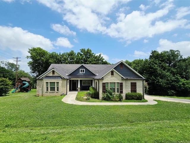 House for sale in Rogers, Oklahoma