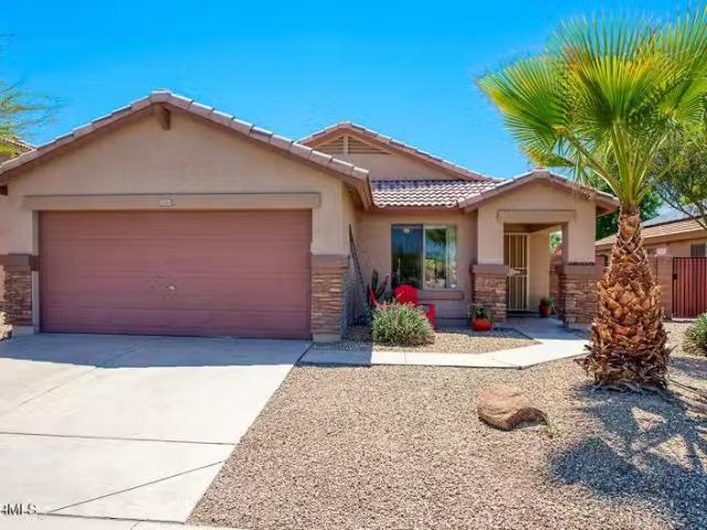 House for sale in Goodyear