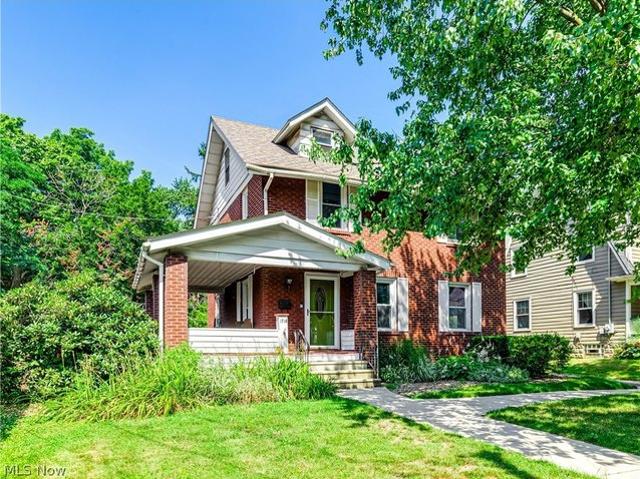 House for sale in Summit, Ohio