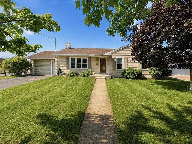 House for sale in Menominee, Michigan