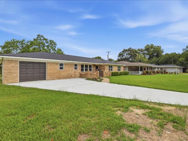 House for sale in Jefferson, Texas
