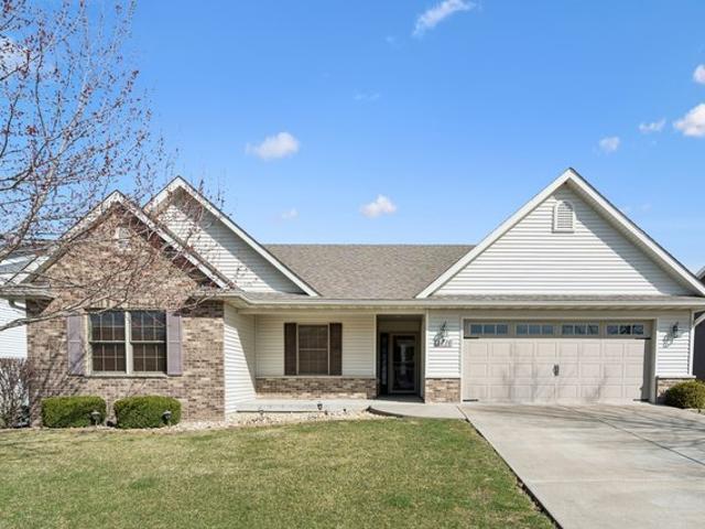 House for sale in Clinton, Iowa