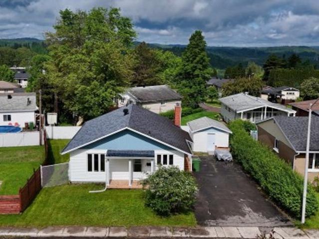 House for sale in Jonquiere, Quebec