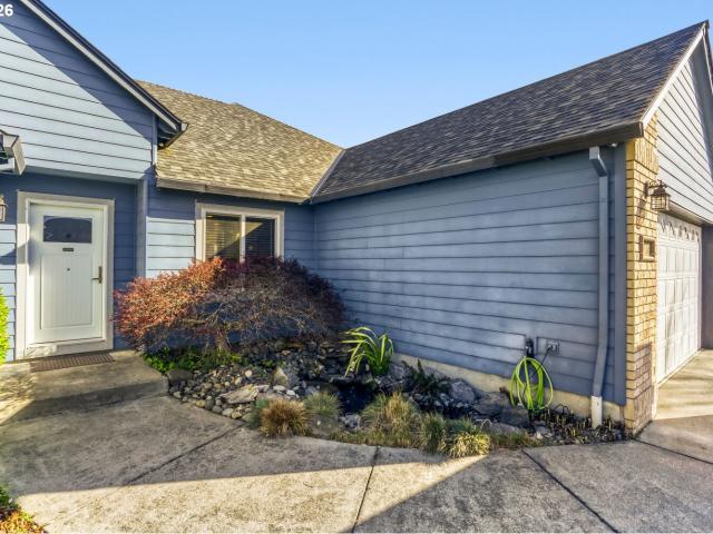 House for sale in Oregonia