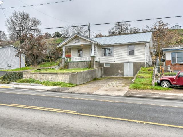 House for sale in Oregonia