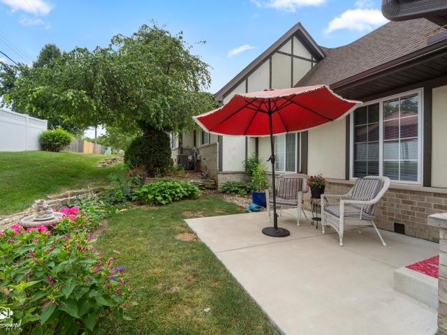 Townhouse for sale in Crest Hill, Illinois