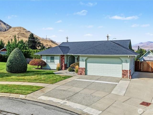 House for sale in Wenatchee, Chelan County