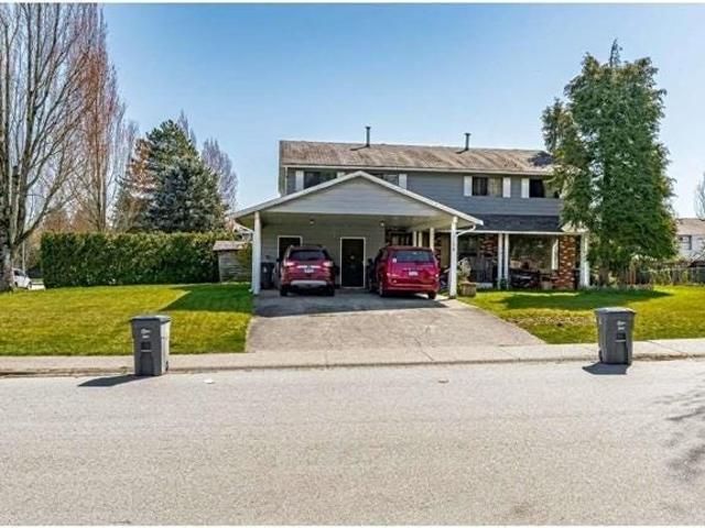 Duplex for sale in Surrey, British Columbia