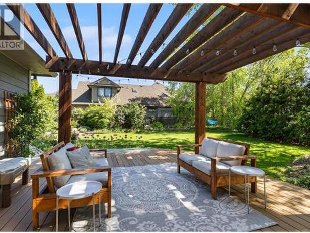 House for sale in Winfield, British Columbia