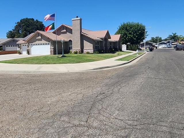 House for sale in Tulare, California