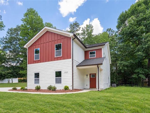 House for sale in Redan, DeKalb County