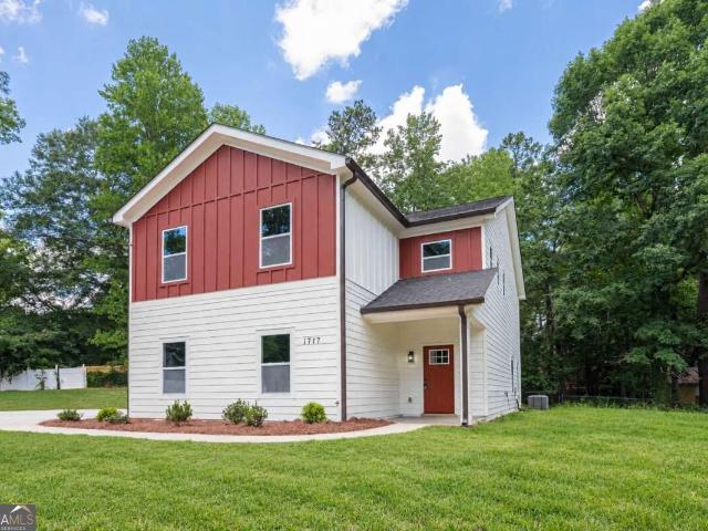 House for sale in Redan, Georgia